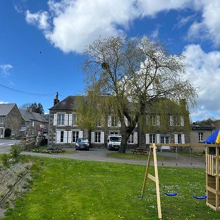 La Maison Des Amis En Normandie Pontfarcy Exterior photo